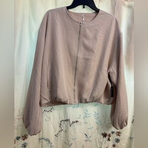 NWT 3RD + Malt Women’s Lightweight Bomber Style Jacket Size XL